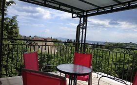 Family Нouse -Нotel Asai